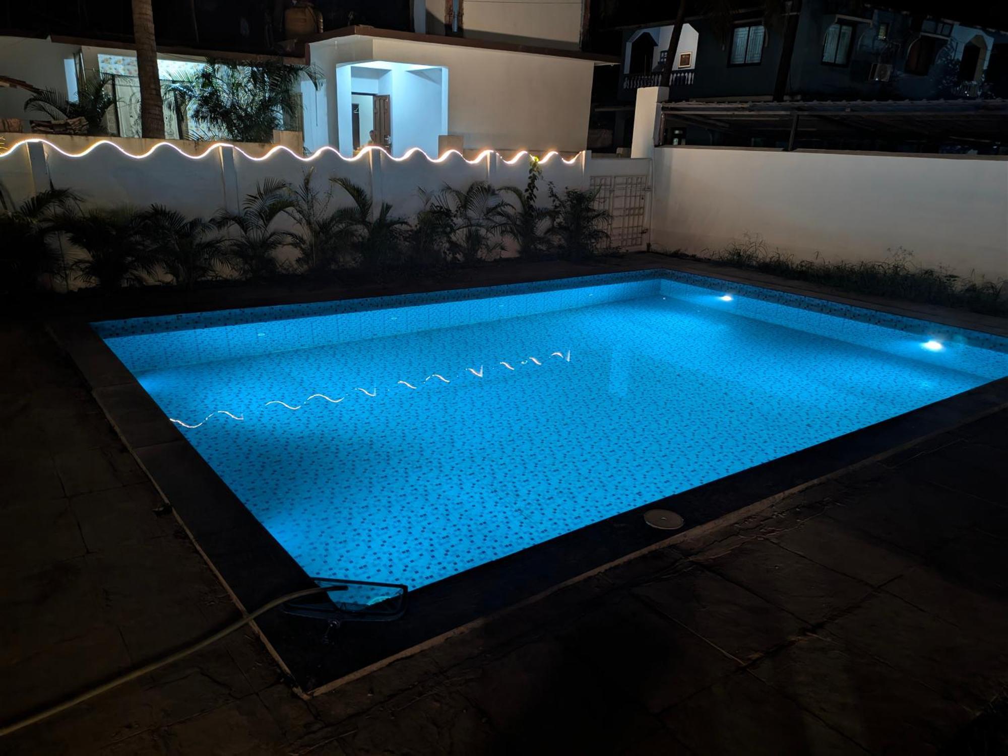 Selesta Sea By The Beach Morjim Exterior foto